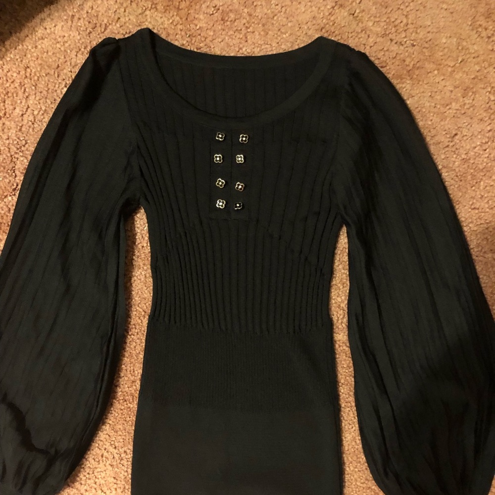 Long sleeve black top